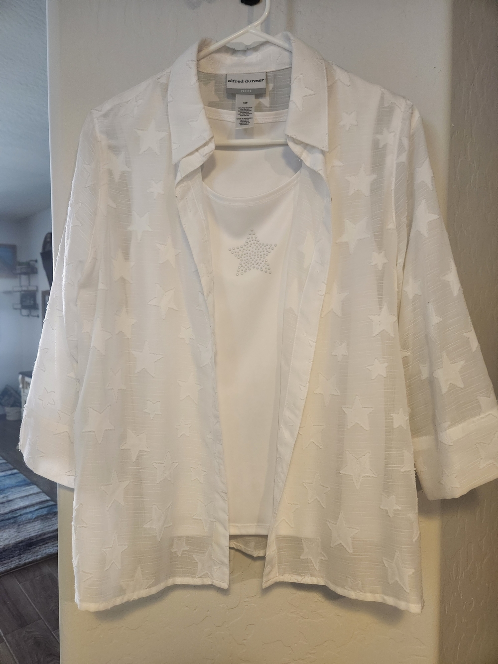 Alfred Dunner White Star Texture Two-Piece Top